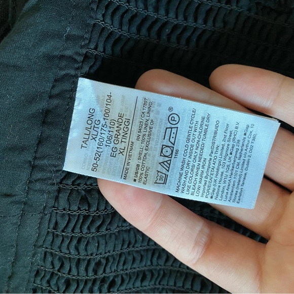 NWT Banana Republic Meridian Linen Tank Black Halter Sweetheart Smocked Top XL - Picture 7 of 8